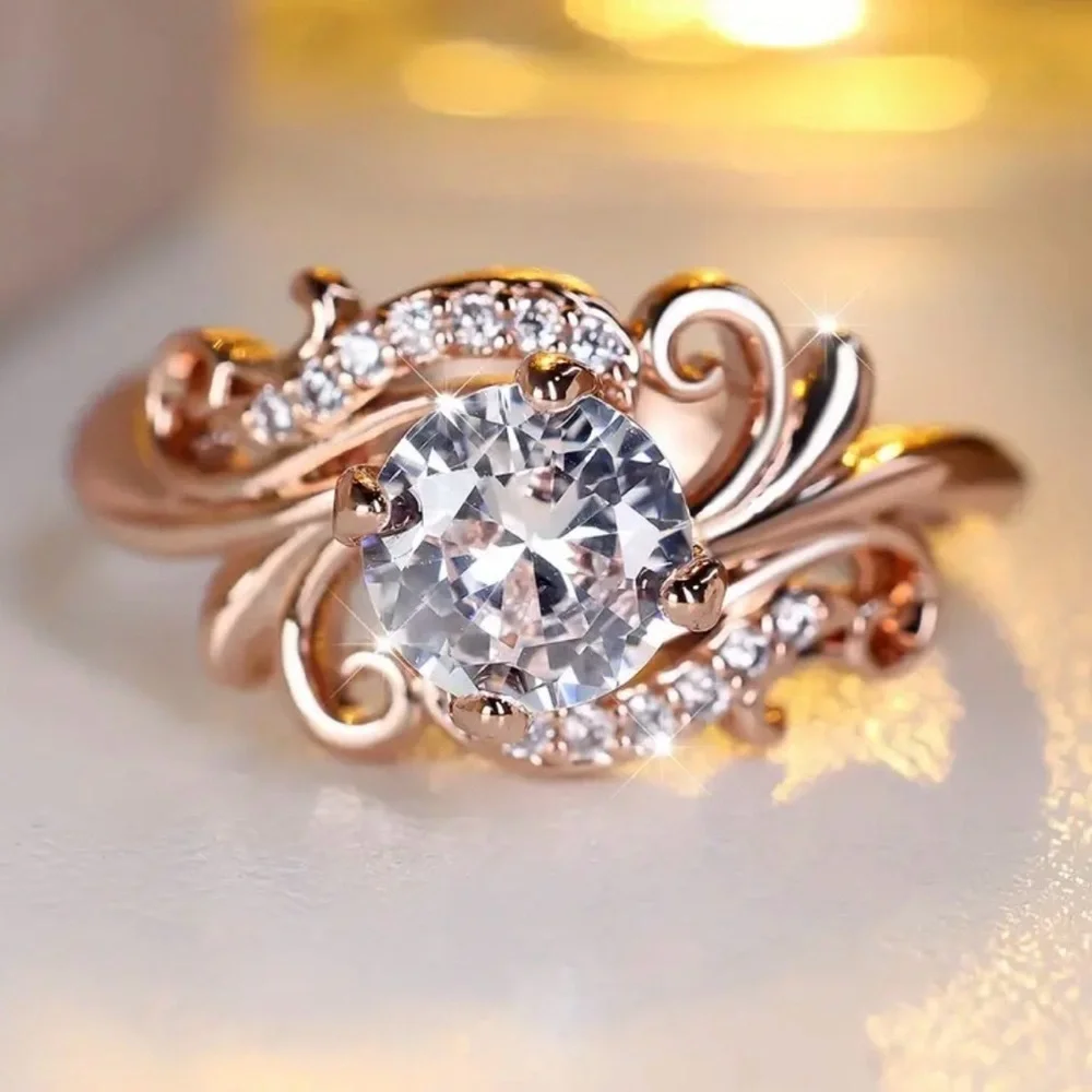 Vintage Court Style Vile Ring.